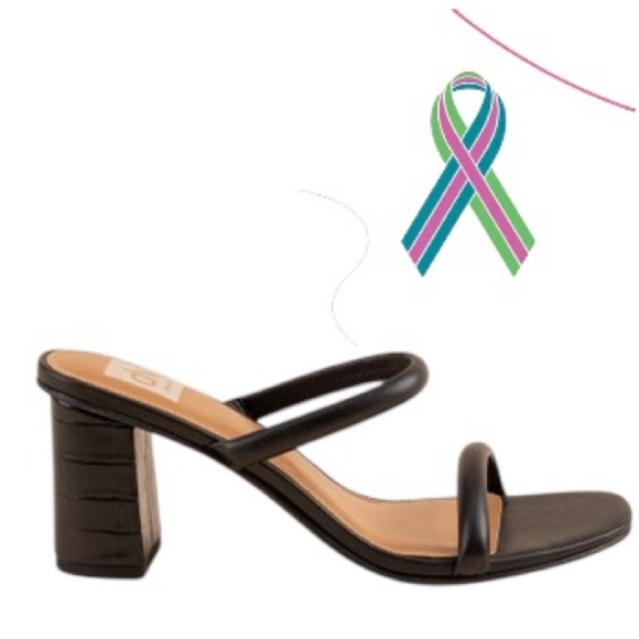 DV Dolce Vita Halsty Double Band Mules Chunky Heel Sandals Sz 8.5 - Picture 1 of 12